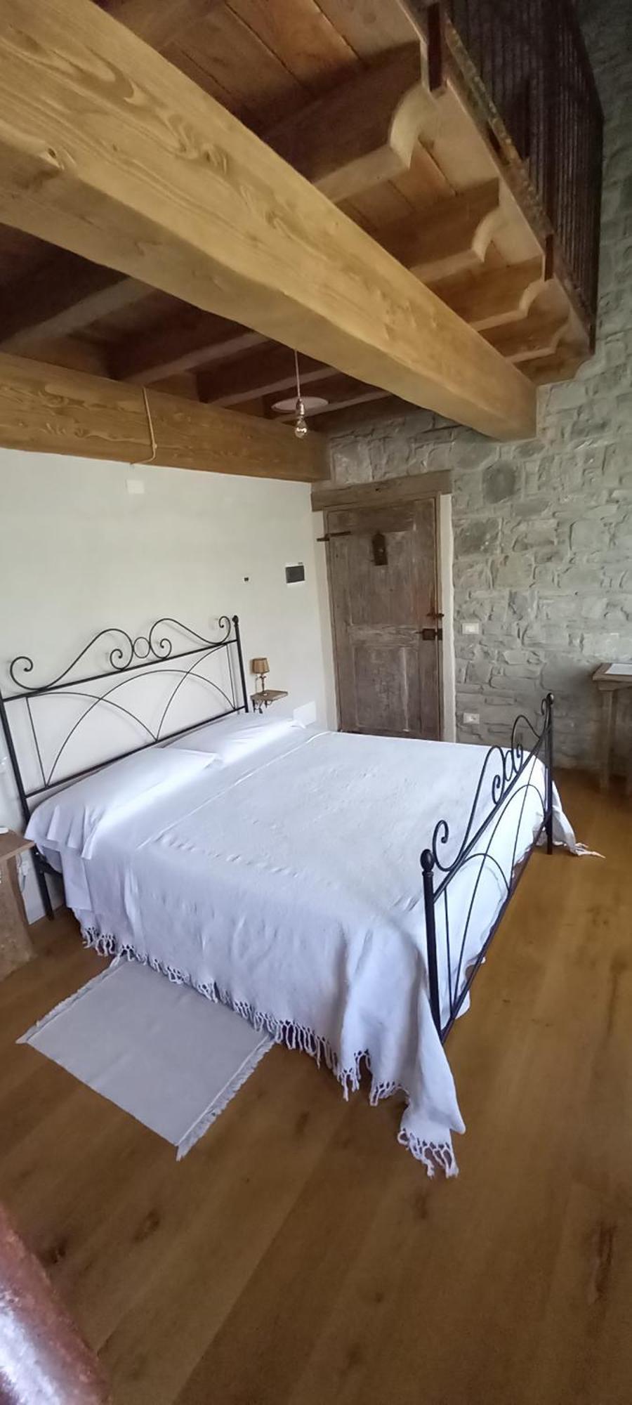La Casa Di Lillia Hotell Castelnovo ne' Monti Exteriör bild