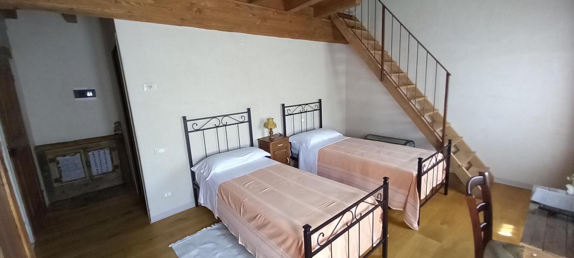 La Casa Di Lillia Hotell Castelnovo ne' Monti Exteriör bild