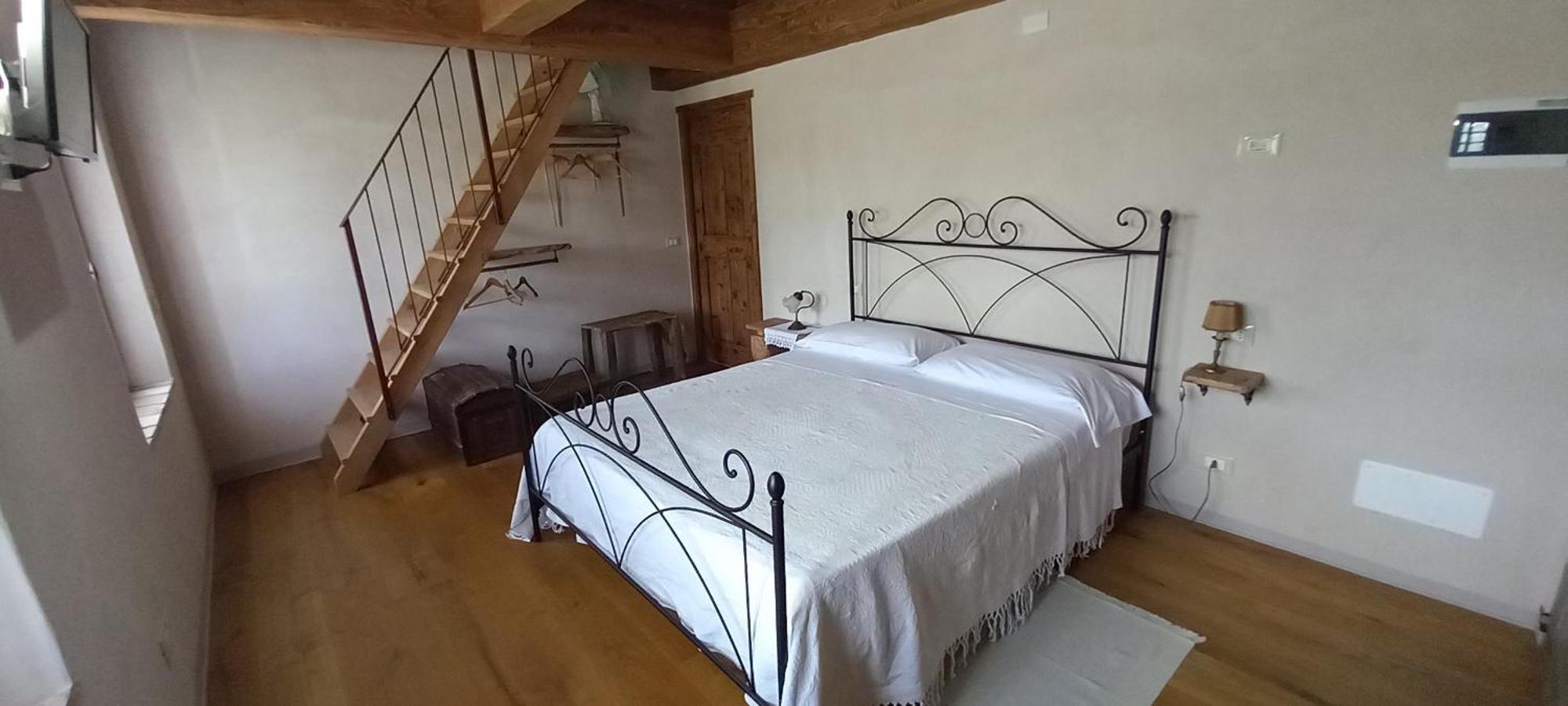 La Casa Di Lillia Hotell Castelnovo ne' Monti Exteriör bild