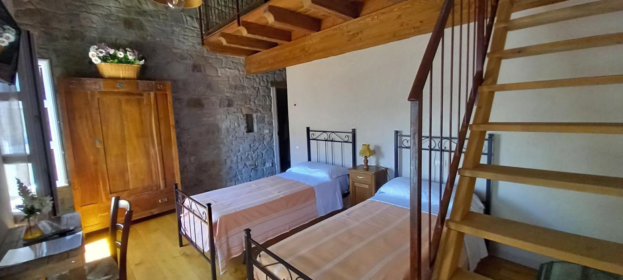 La Casa Di Lillia Hotell Castelnovo ne' Monti Exteriör bild